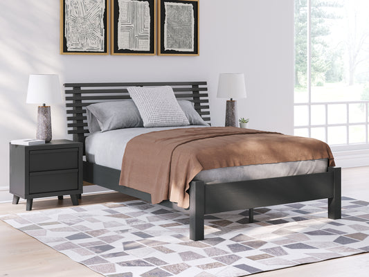 Ashley Express - Danziar Full Slat Panel Bed