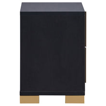 Load image into Gallery viewer, Marceline 4-piece Full Bedroom Set Black
