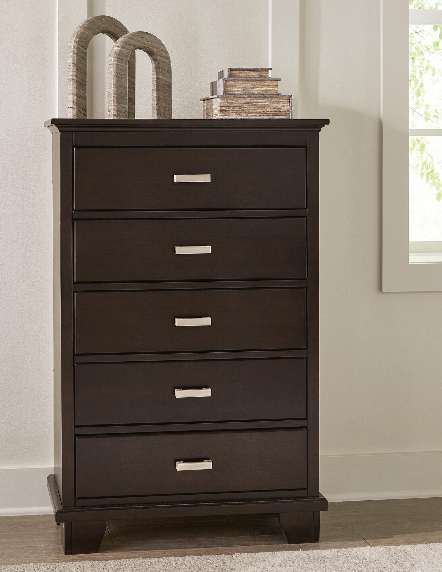 Covetown California King Panel Bed, Dresser, Mirror, Chest and Nightstand