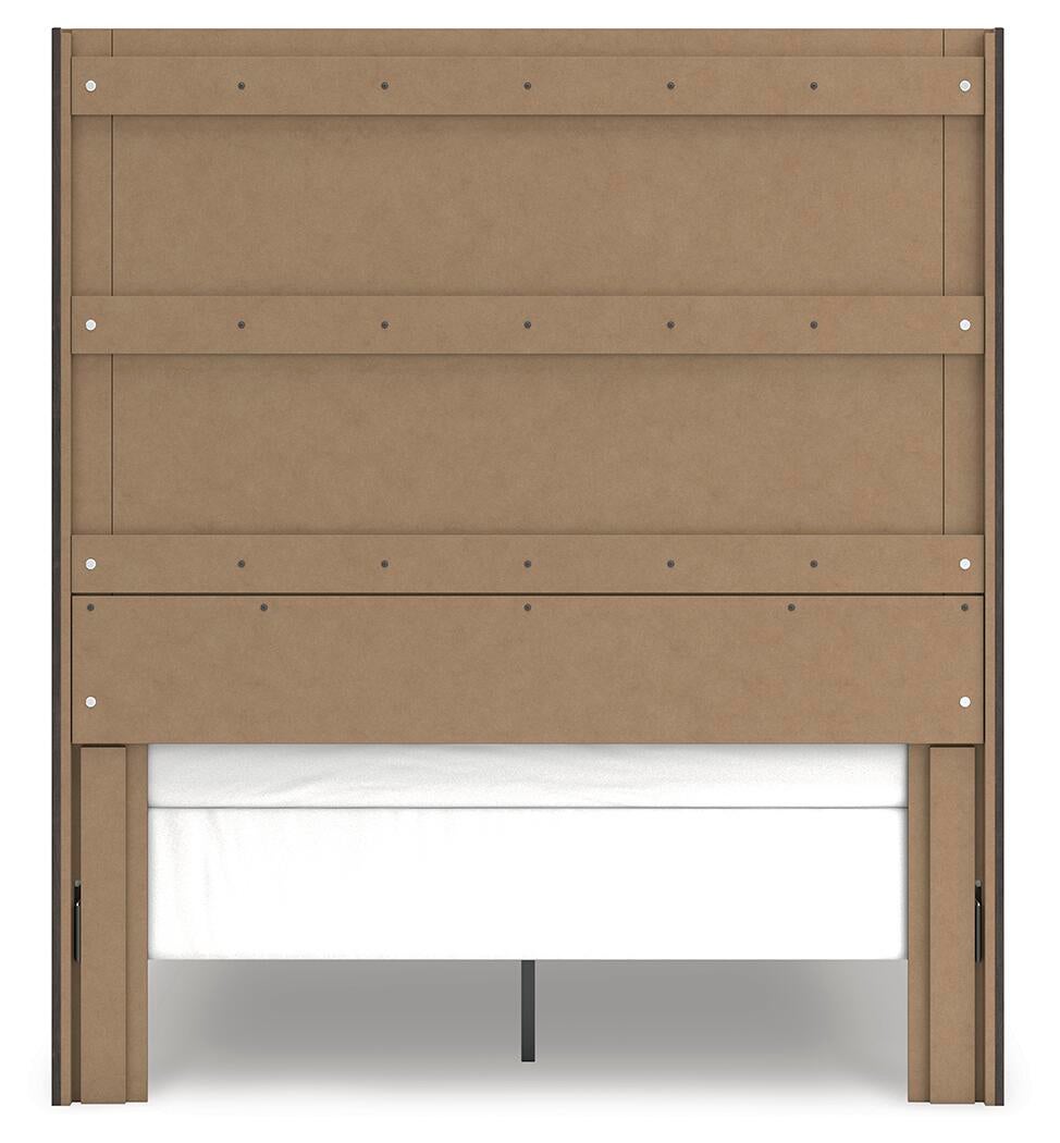 Fraluna Queen Panel Bed, Dresser, Mirror and Nightstand