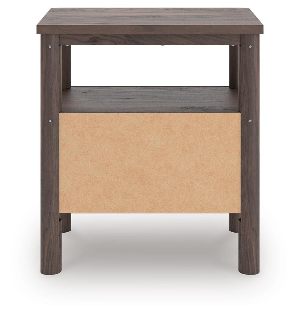 Pamytta Twin Panel Platform Bed, Dresser, Mirror and Nightstand