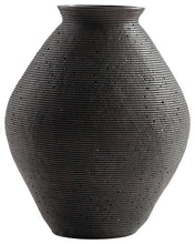 Load image into Gallery viewer, Ashley Express - Hannela Vase
