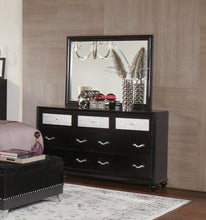 Load image into Gallery viewer, Barzini 7-drawer Rectangular Dresser Black
