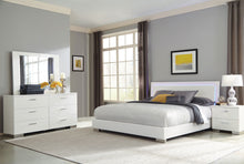 Load image into Gallery viewer, Felicity 4-piece Queen Bedroom Set White High Gloss
