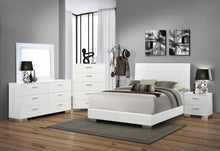 Load image into Gallery viewer, Felicity 5-piece California King Bedroom Set White Gloss
