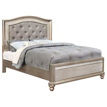 Load image into Gallery viewer, Bling Game Wood Eastern King Panel Bed Metallic Platinum

