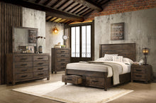 Load image into Gallery viewer, Woodmont 5-piece Queen Bedroom Set Rustic Golden Brown
