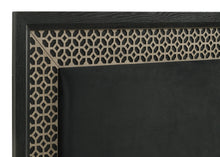 Load image into Gallery viewer, Valencia Wood Queen Panel Bed Black

