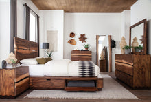 Load image into Gallery viewer, Winslow 5-piece Queen Bedroom Set Smokey Walnut
