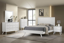 Load image into Gallery viewer, Janelle 4-piece California King Bedroom Set White
