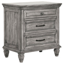 Load image into Gallery viewer, Avenue 4-piece Eastern King Bedroom Set Weathered Grey
