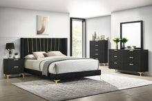 Load image into Gallery viewer, Kendall 5-piece Eastern King Bedroom Set Black
